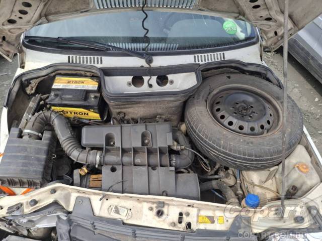 2005 FIAT UNO 