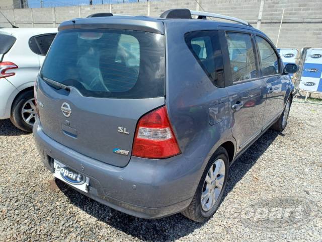 2013 NISSAN LIVINA 