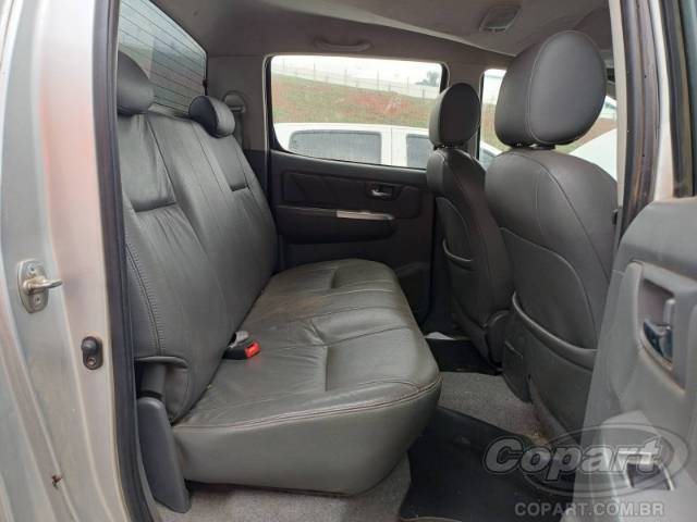 2012 TOYOTA HILUX CD 