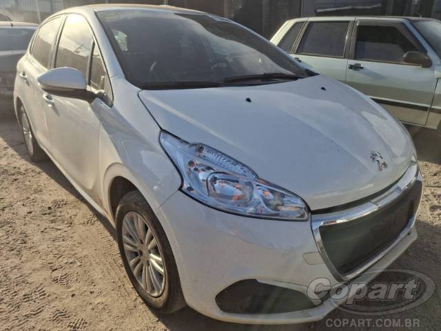 2017 PEUGEOT 208 