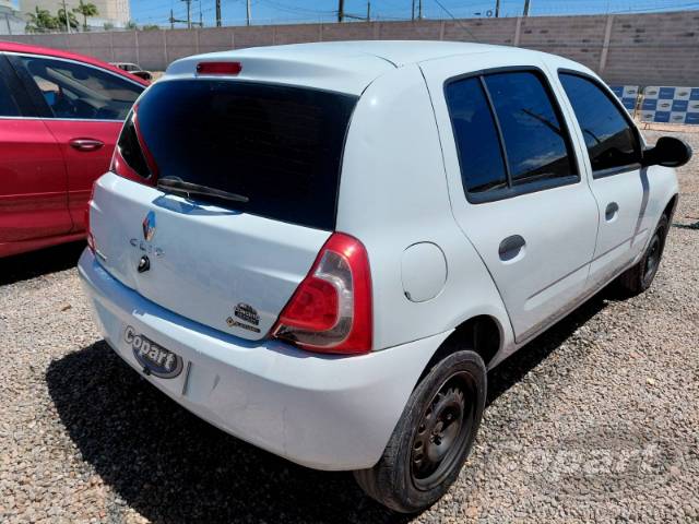 2014 RENAULT CLIO 