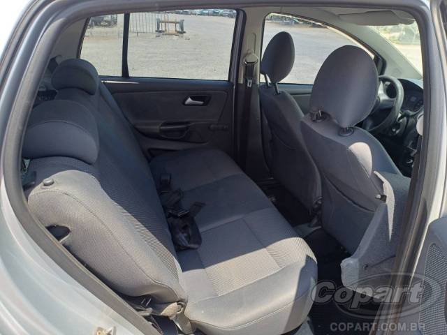 2011 VOLKSWAGEN FOX 