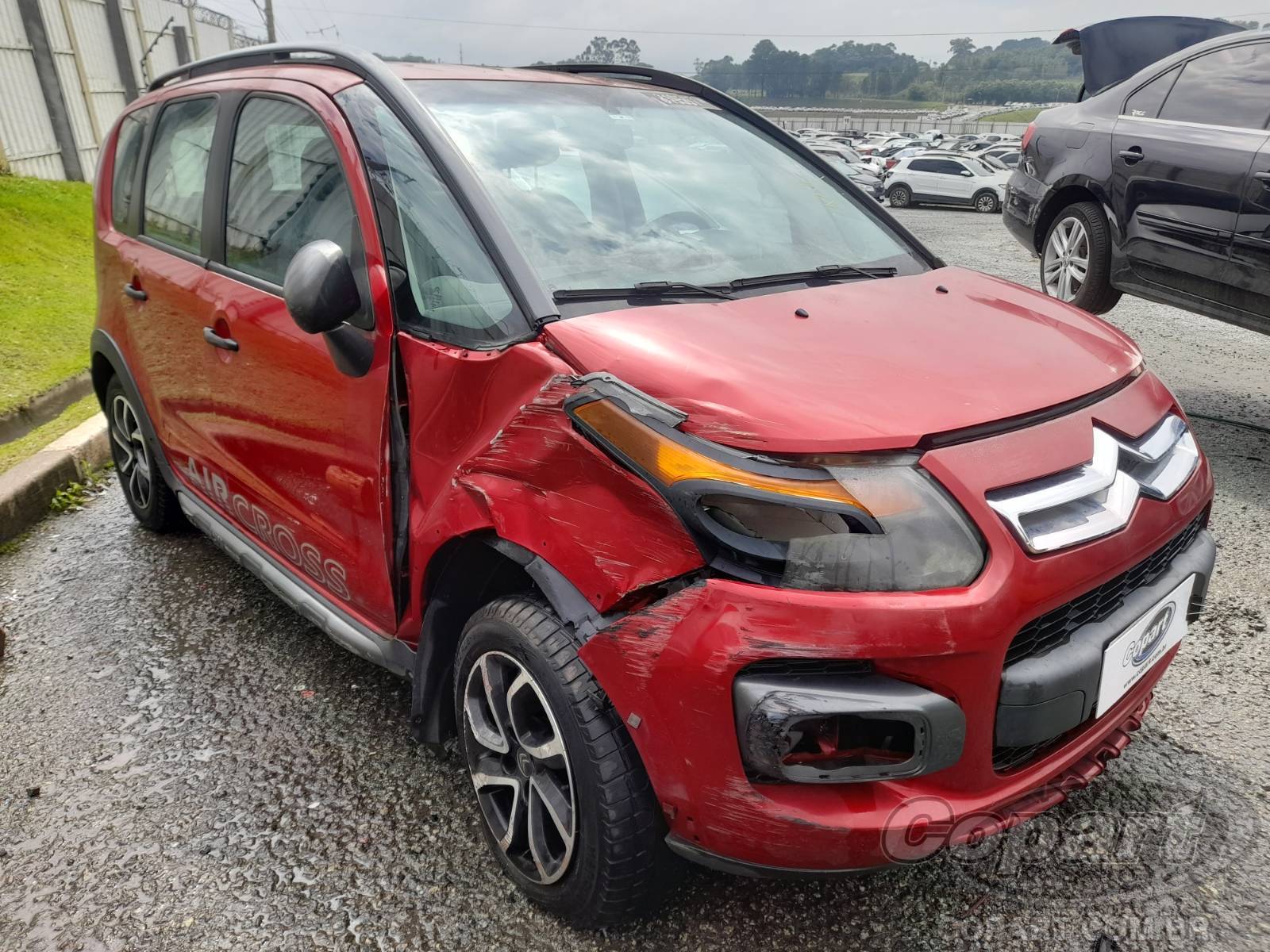 Veículo Citroën C3 Aircross Citroen C3 Aircross Tendance 1.6 16V 2015 Colisão Média Monta 2015 em leilão