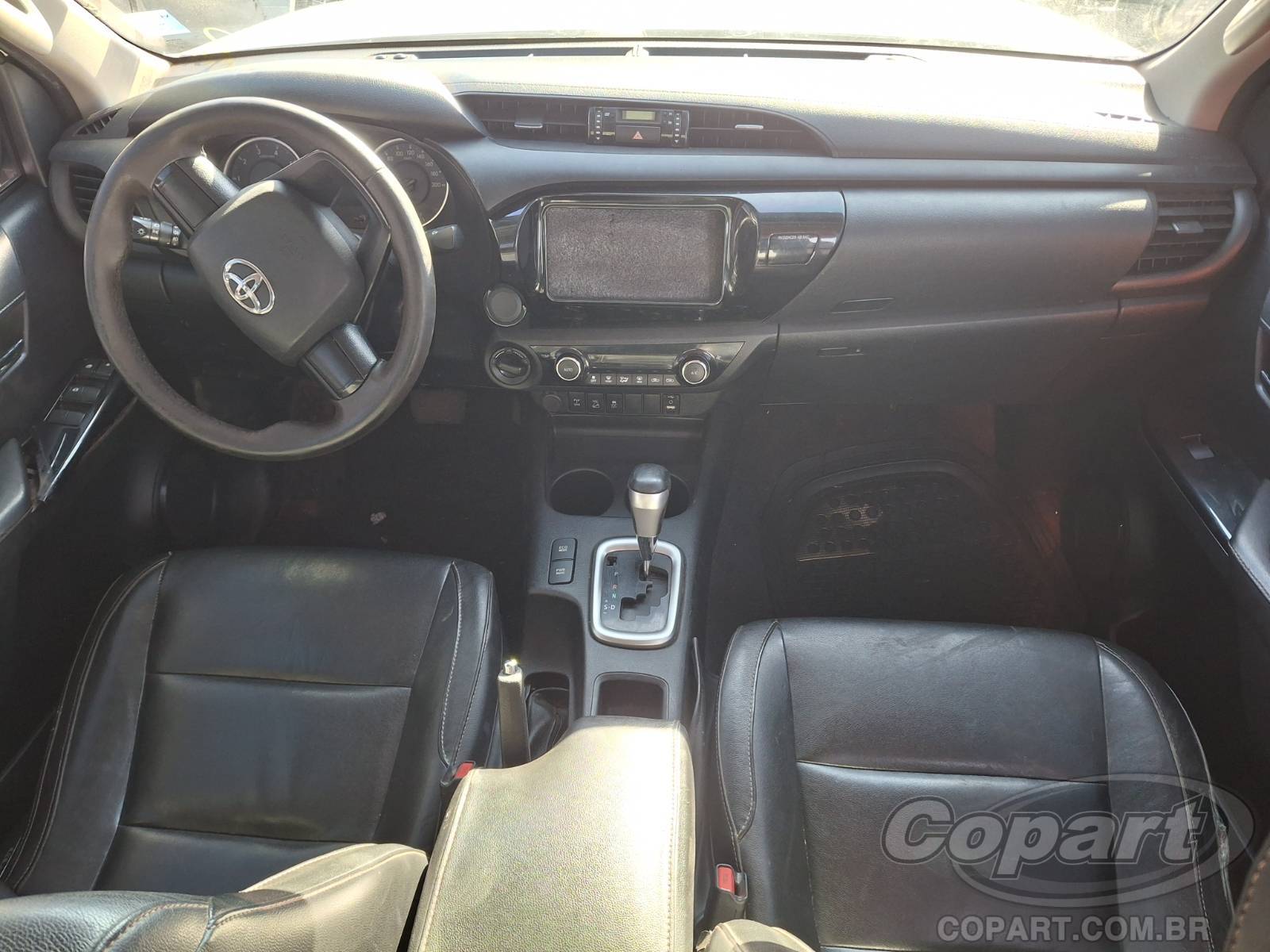 Foto 9 de 10: 2020 TOYOTA HILUX CD
