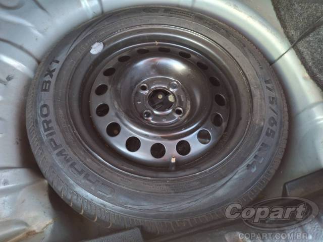 2004 RENAULT CLIO 