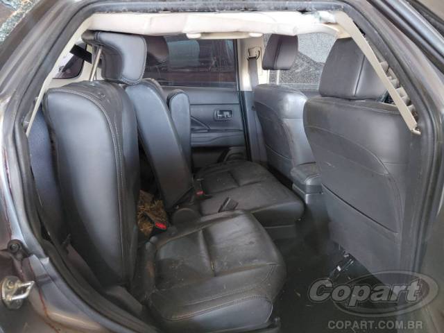 2019 MITSUBISHI OUTLANDER 