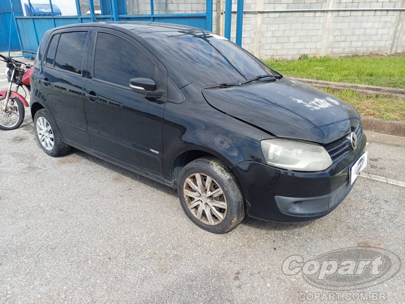 Veículo VW - VolksWagen Volkswagen VOLKSWAGEN FOX 1.0 1.0 Total Flex 2013 em leilão