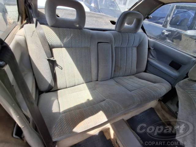 1992 VOLKSWAGEN SANTANA 