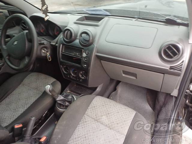 2013 FORD FIESTA 