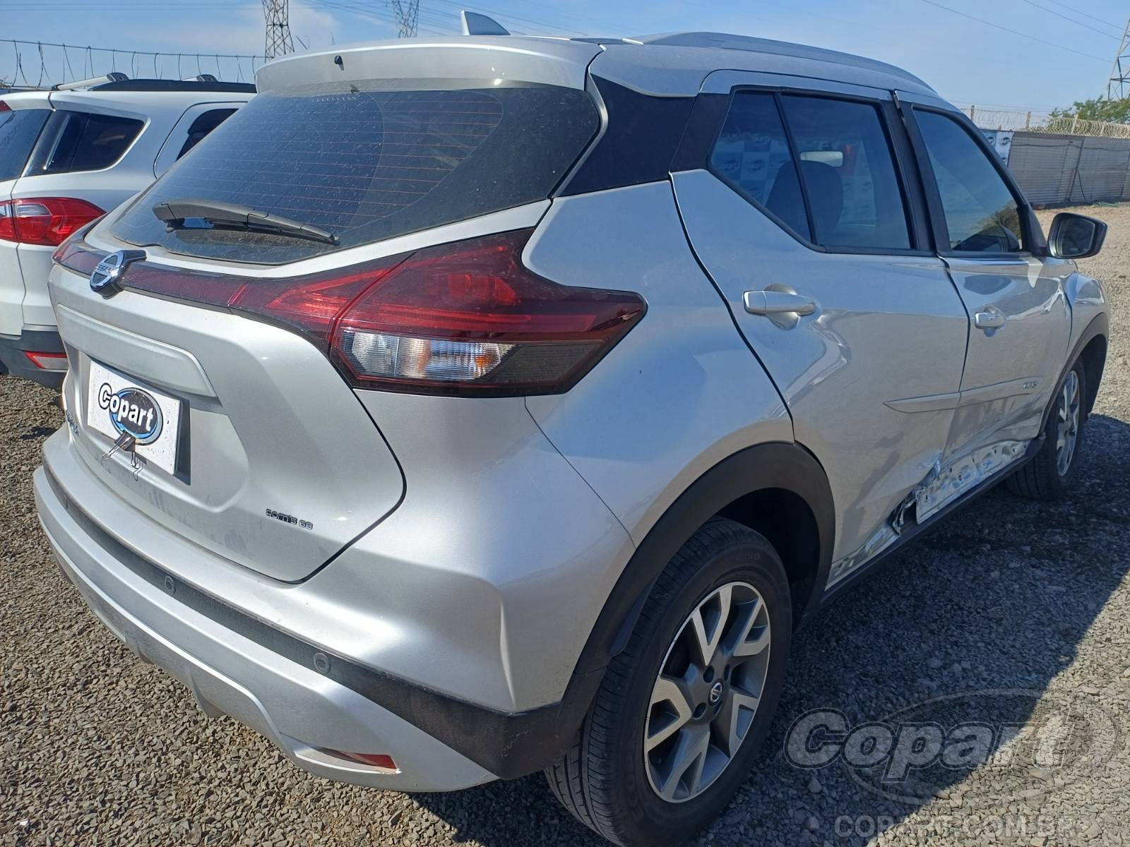 2022 NISSAN KICKS — foto 4 de 10