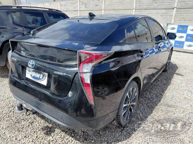 2018 TOYOTA PRIUS 