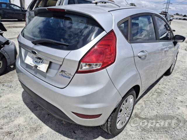 2016 FORD FIESTA 