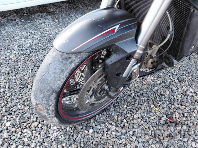 2020 TRIUMPH STREET TRIPLE 