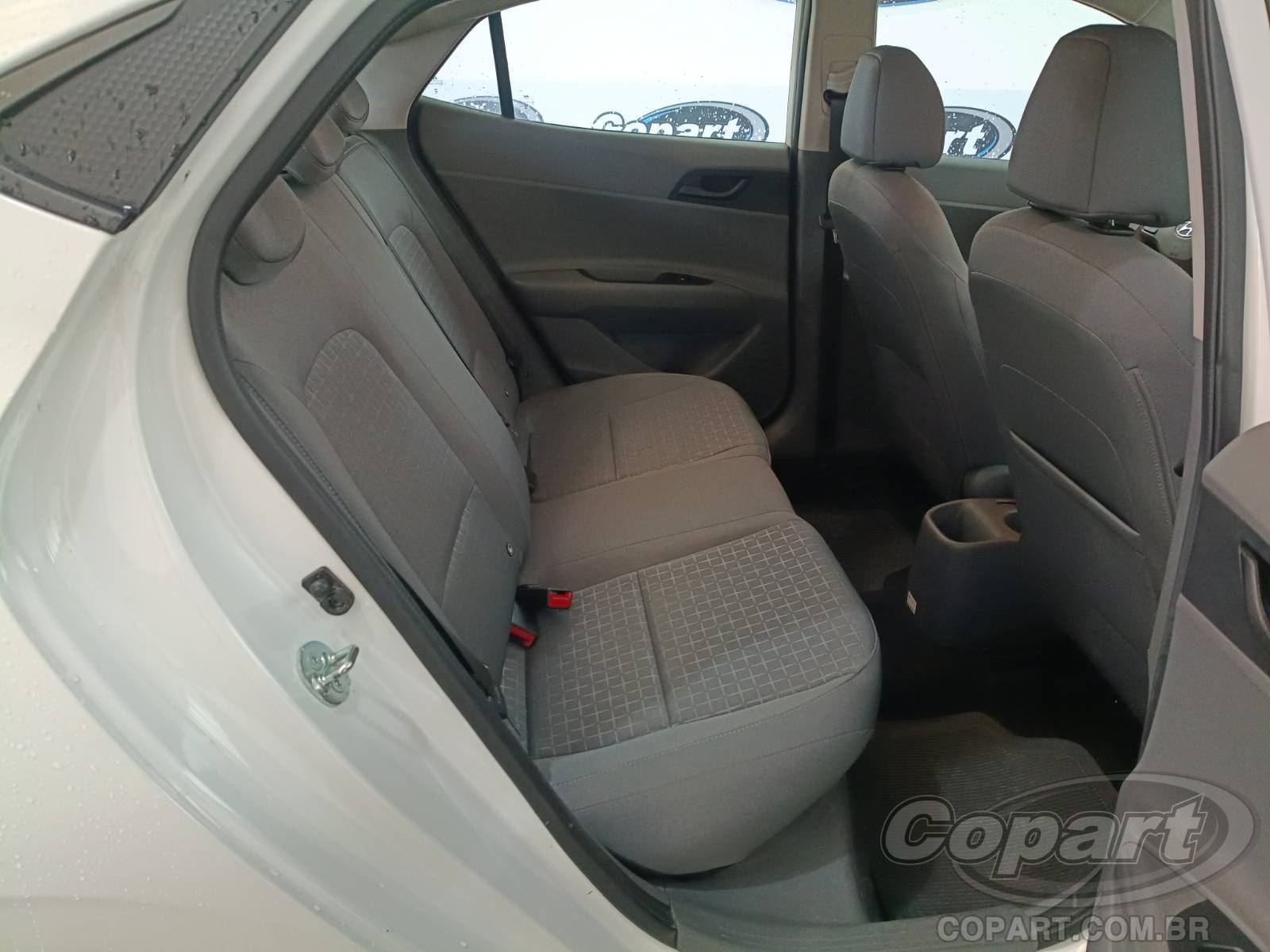 Foto 6 de 10: 2026 HYUNDAI HB20S