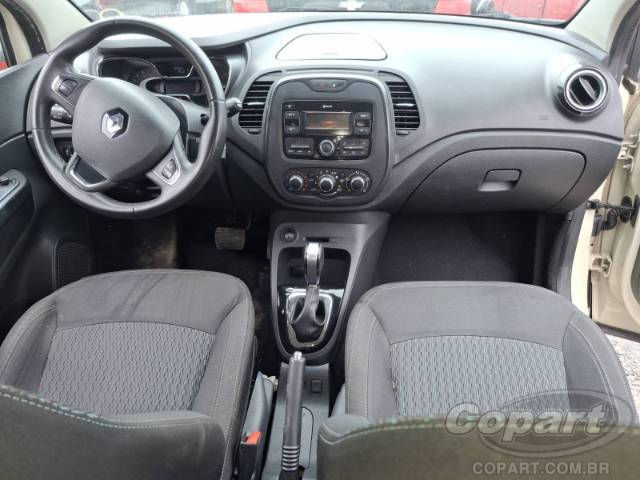 2019 RENAULT CAPTUR 