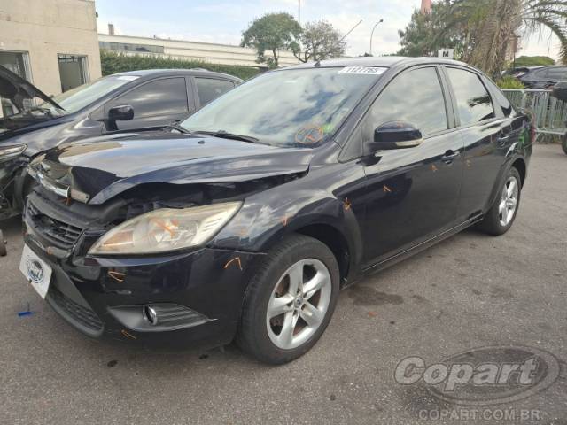2009 FORD FOCUS SEDAN 