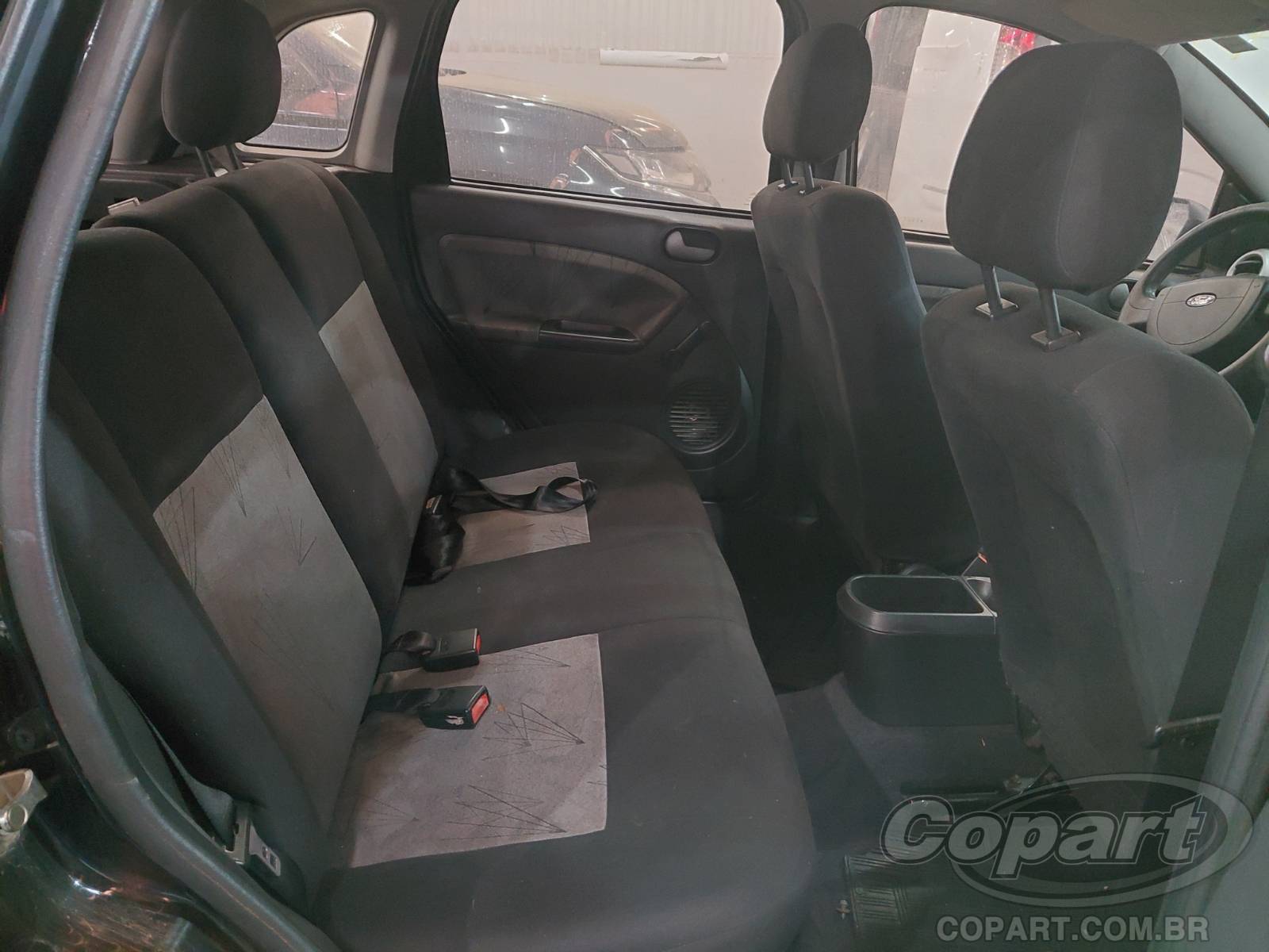 Foto 6 de 10: 2008 FORD FIESTA