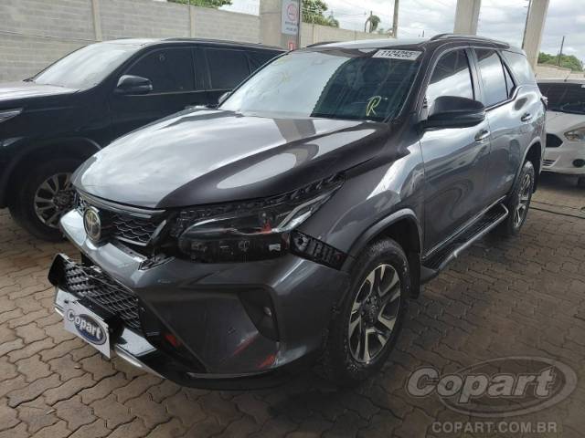 2025 TOYOTA SW4 