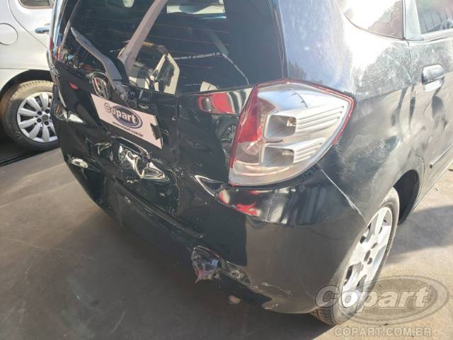 2010 HONDA FIT 
