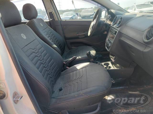 2013 VOLKSWAGEN GOL 