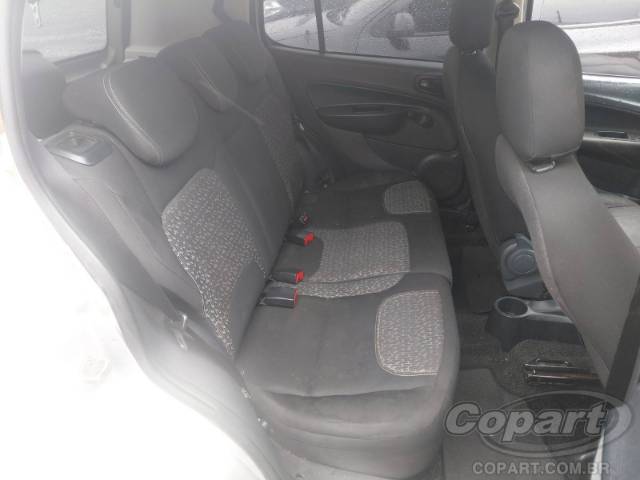 2021 FIAT UNO 
