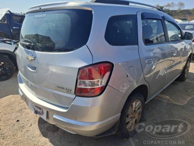 2016 CHEVROLET SPIN 