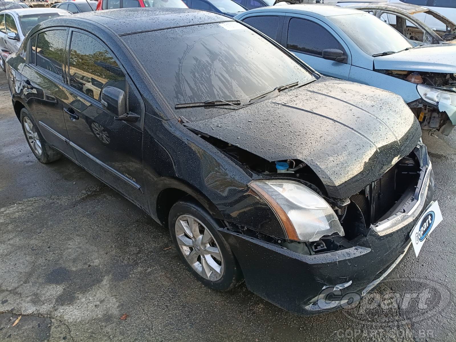 Nissan Sentra 2012 em leilão