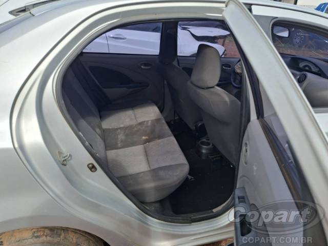 2013 TOYOTA ETIOS SEDA 