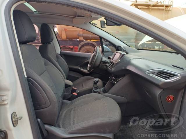 2016 PEUGEOT 208 