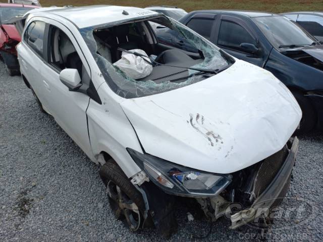 9BGKT48V0JG121833 CHEVROLET ONIX Photo 1