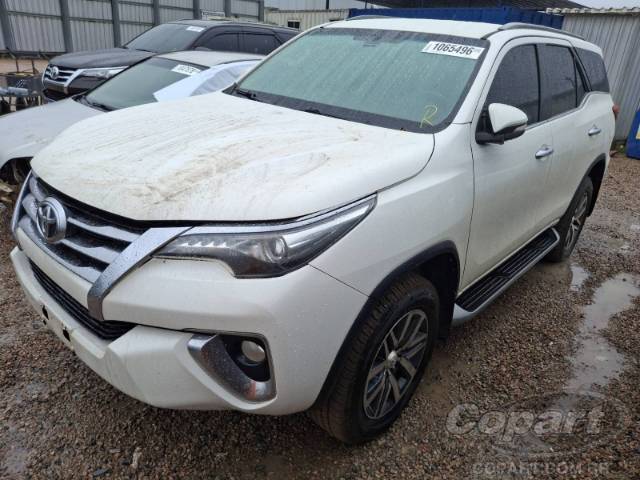 2017 TOYOTA HILUX SW4 