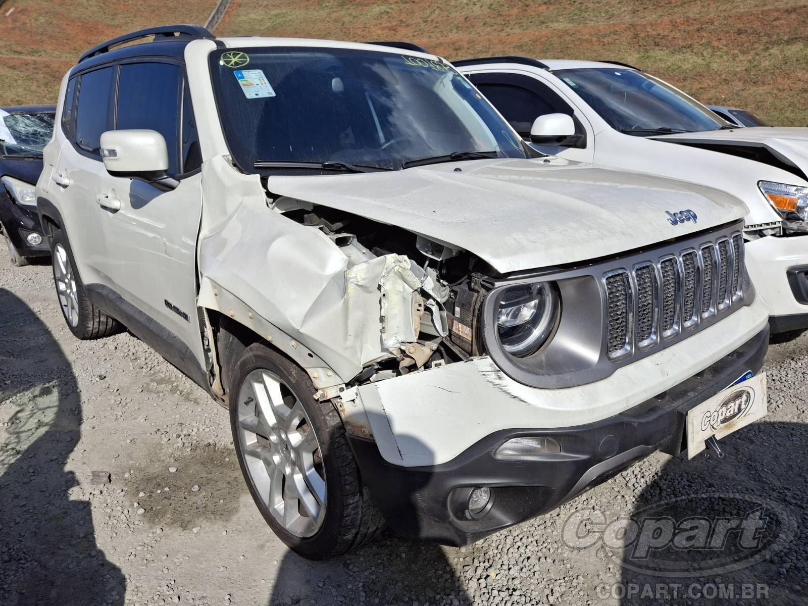 Veículo Fiat Renegade JEEP RENEGADE LIMITED 1.8 16V E.TORQ EVO 2020 2020 em leilão