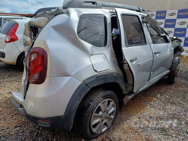 2020 RENAULT DUSTER 