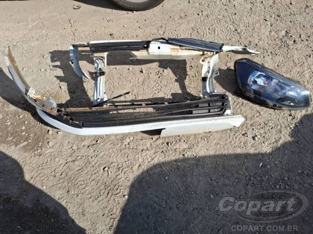 2015 VOLKSWAGEN GOL 