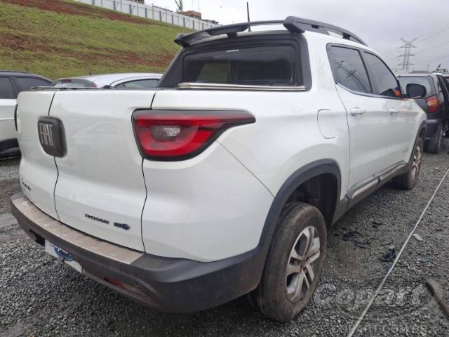 2017 FIAT TORO 