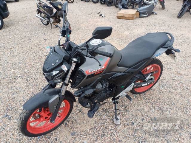 2025 YAMAHA FZ15 