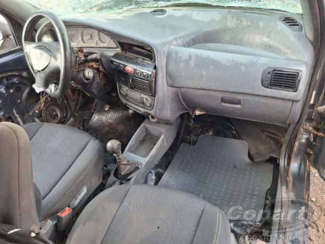 2003 FIAT STRADA 