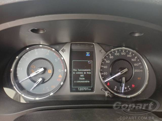 2024 TOYOTA HILUX CD 