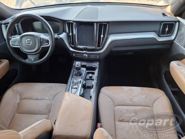 2019 VOLVO XC60 