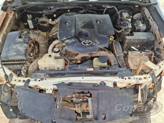 2020 TOYOTA HILUX CD 