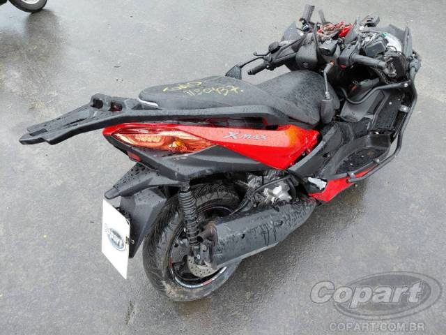 2024 YAMAHA XMAX 