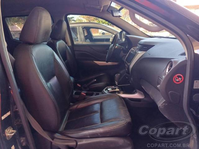 2021 NISSAN FRONTIER CD 