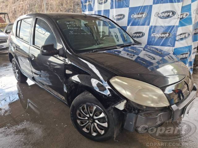 2013 RENAULT SANDERO 