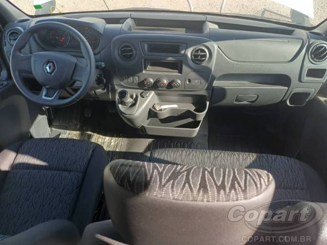 2026 RENAULT MASTER 
