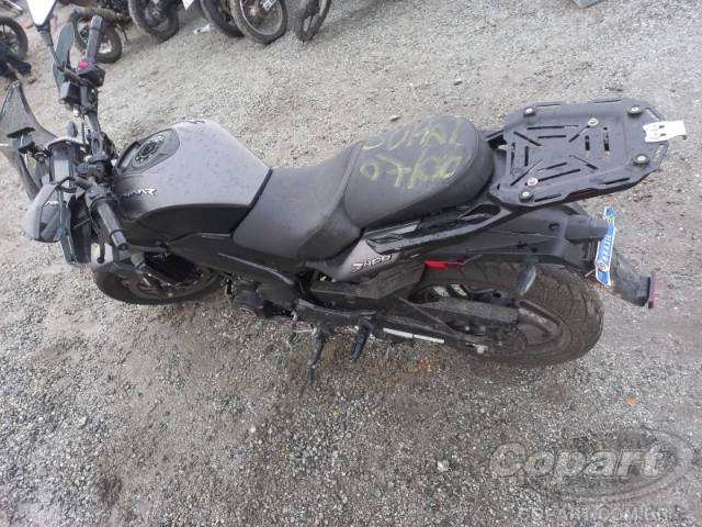 2025 BAJAJ DOMINAR 