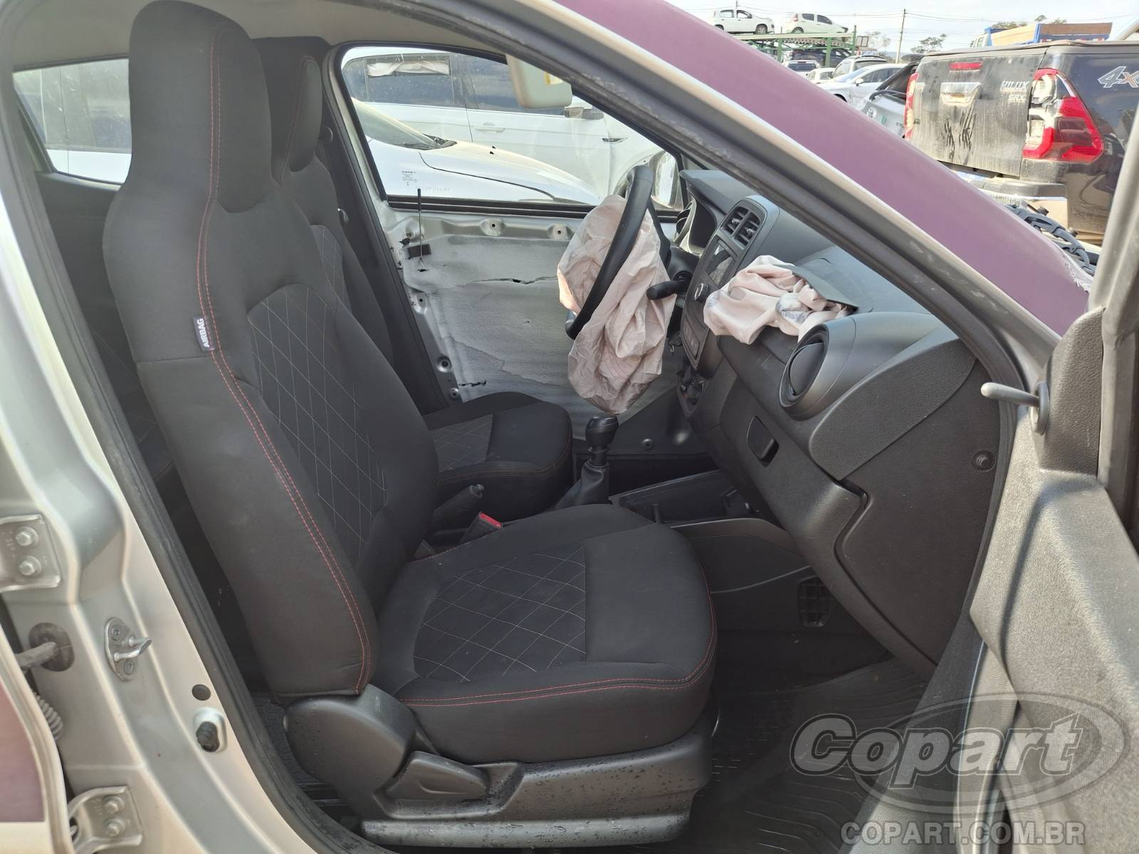 2025 RENAULT KWID — foto 5 de 10