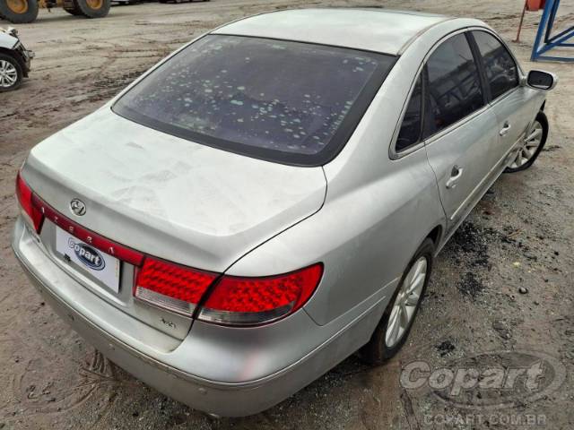 2009 HYUNDAI AZERA 