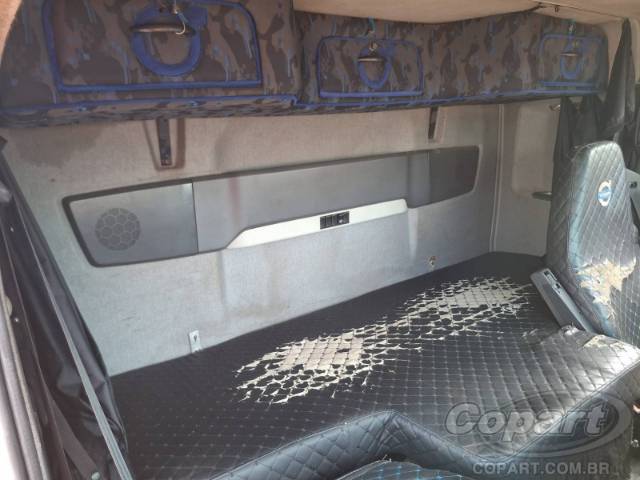 2010 VOLVO FH 