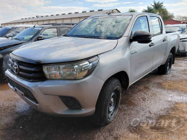 2020 TOYOTA HILUX CD 