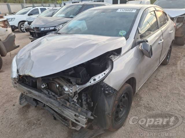2020 TOYOTA YARIS SEDA 